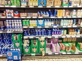 Warnung von Bundesinstitut : Achtung, Schimmelpilzgift in Mandeldrinks